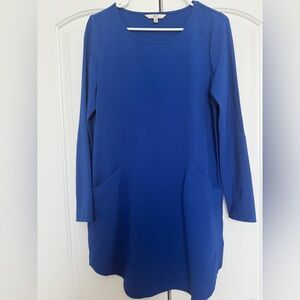 Beautiful cobalt blue dress with 2 front pockets
